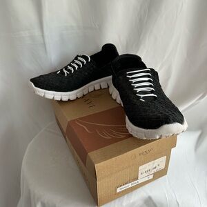 Bonavi Black Woven Sneakers